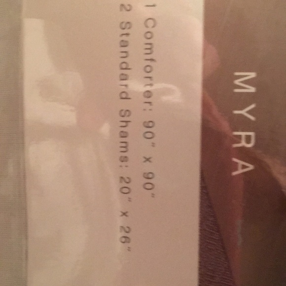 Queen Comforter Set - Picture 3 of 4